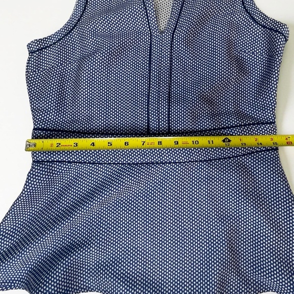 NWT Banana Republic textured Riviera Blue peplum top Size 8 - Picture 6 of 11